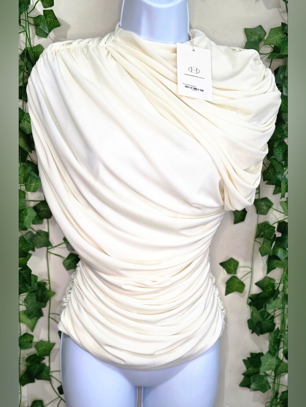 S • Heiress Beverly Hills Top • NWT